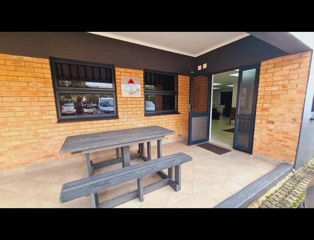 BUSINESS PROPERTY TO RENT IN TYGER VALLEY